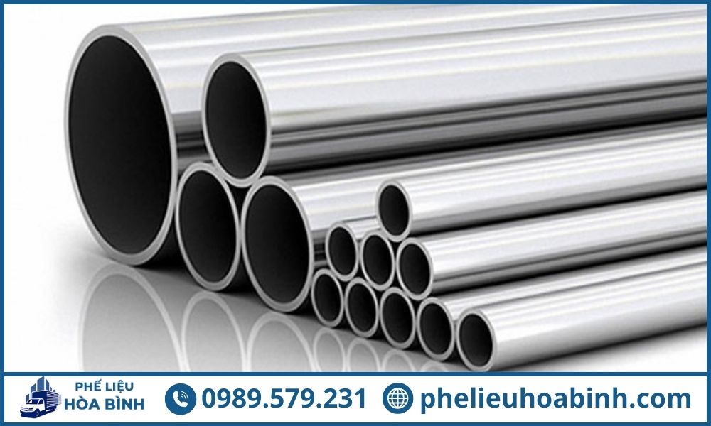 Gia công cơ học mạnh có thể khiến inox 304 phản ứng nhẹ với nam châm