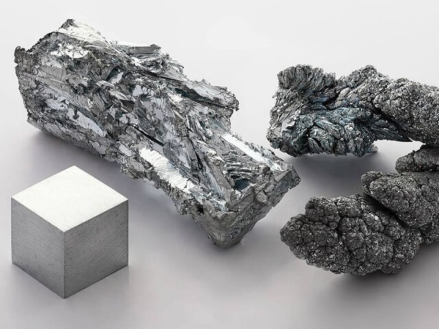 Kim loại sắt là gì? Đặc điểm, tính chất & ứng dụng kim loại sắt