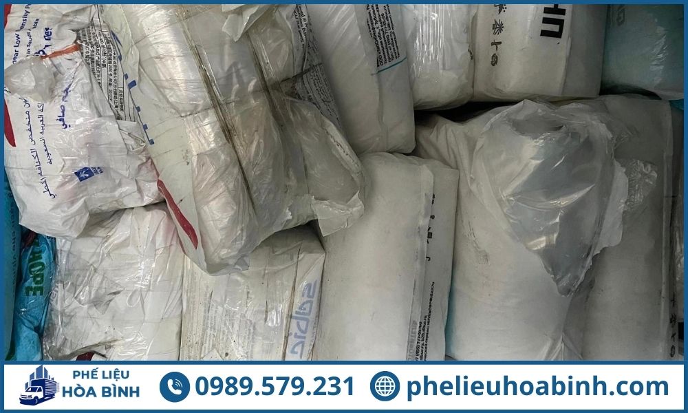 ABS nổi bật với độ cứng cùng tính ổn định vô cùng cao