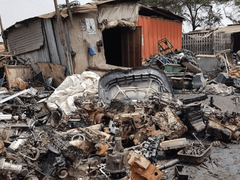 Bãi rác điện tử ở Ghana