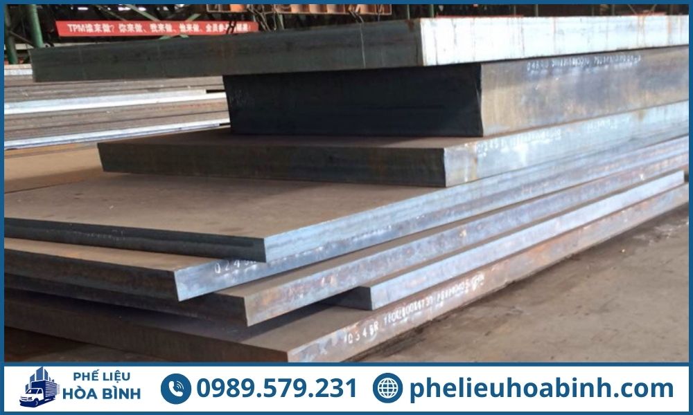 Một số hạn chế của thép T10 trong điều kiện khắc nghiệt