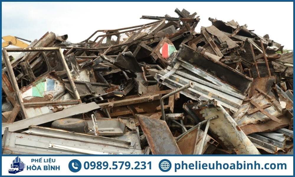 Giá phế liệu dao động tùy vào quy định kiểm soát của nhà nước