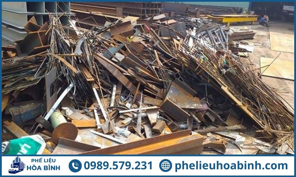 Phế Liệu Hoà Bình chuyên thu mua phế liệu Bến Lức uy tín