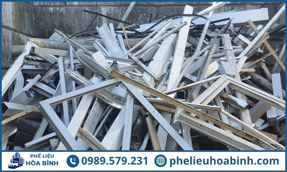 Phế Liệu Hoà Bình chuyên thu mua trên toàn bộ khu vực Long An