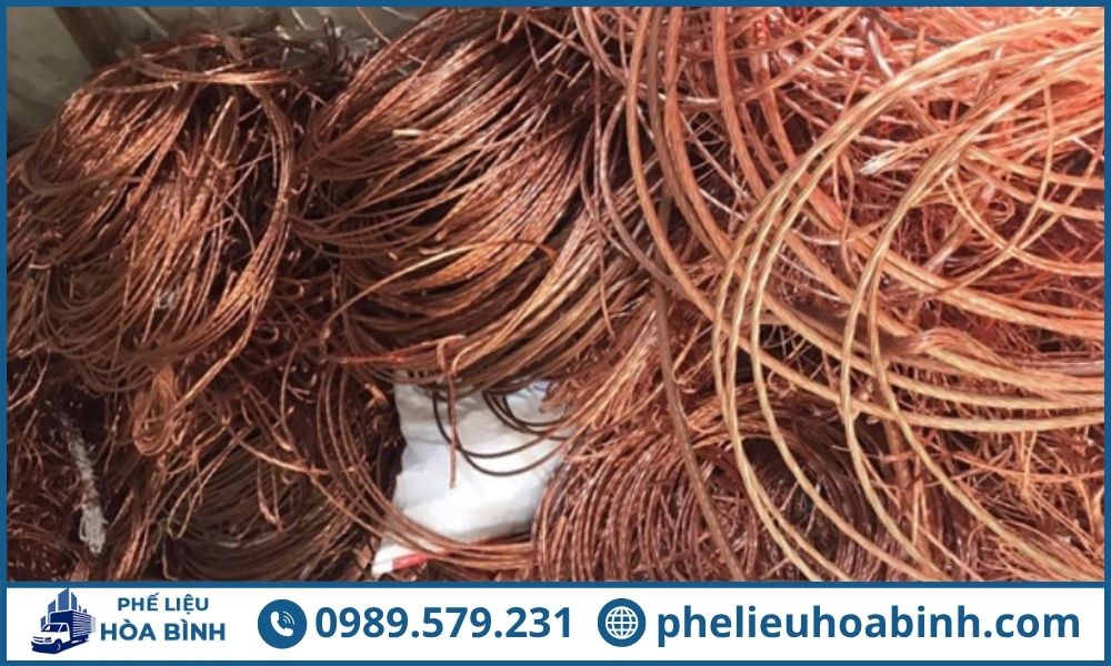 Phế Liệu Hòa Bình - Giải pháp thu mua phế liệu Quận 7 nhanh chóng