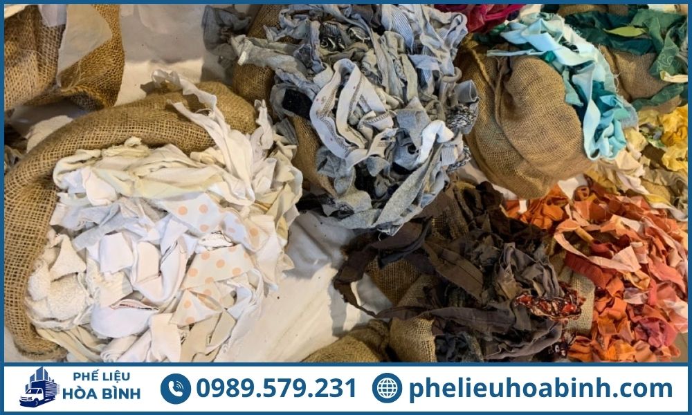 Quy trình tiếp nhận và thu gom vải phế liệu của Phế Liệu Hoà Bình