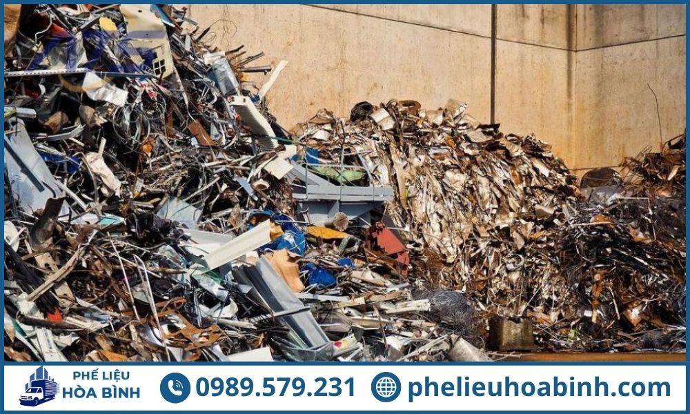 Giá thu mua phế liệu quận 4 hôm nay