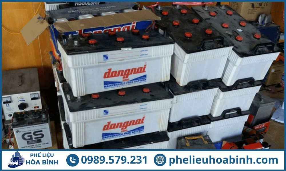 Các loại bình ắc quy thu mua tại Phế Liệu Hòa Bình ở TPHCM