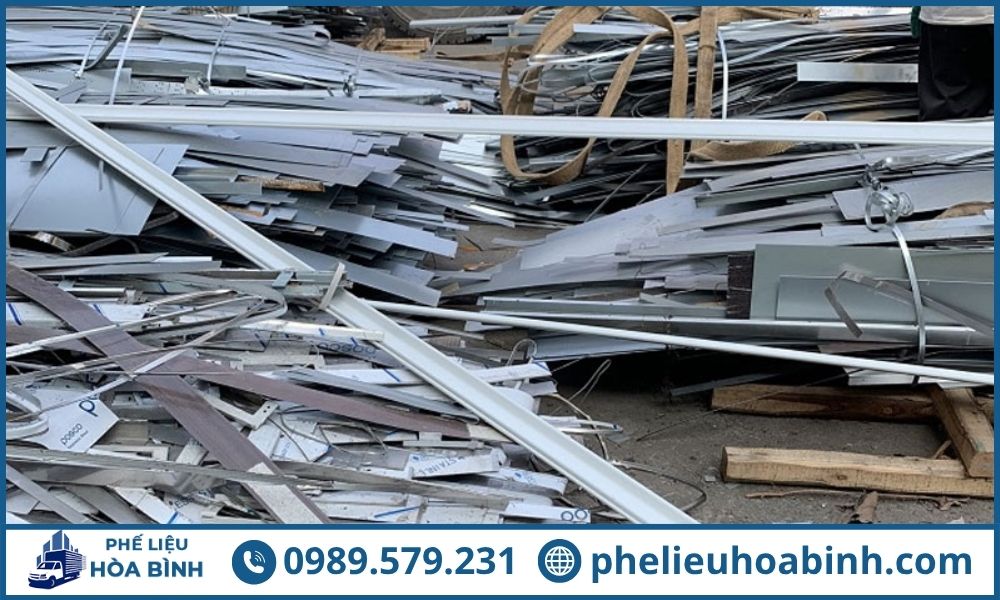 Phế Liệu Hòa Bình và quy trình thu mua tại Tân Uyên