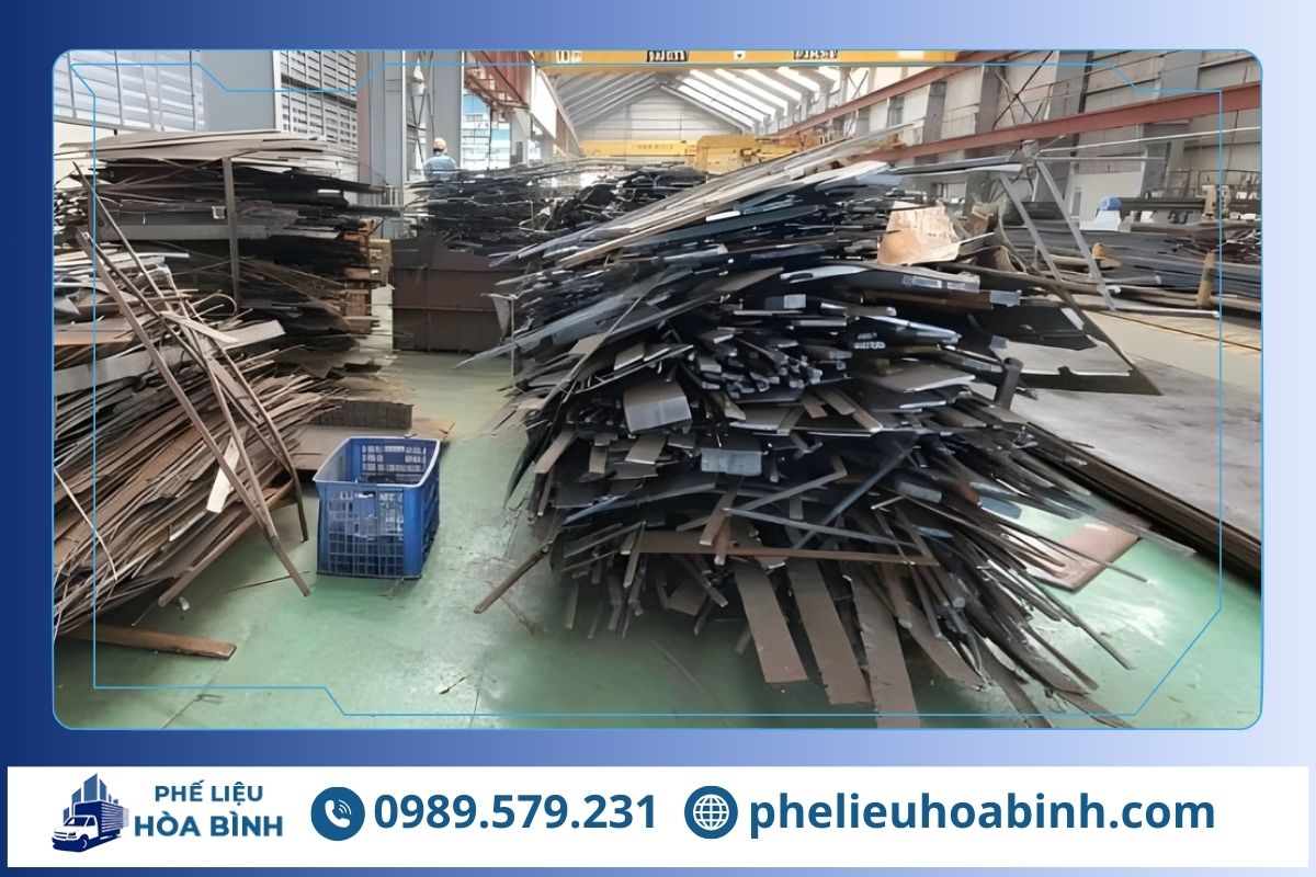 Phế Liệu Hòa Bình - đơn vị chuyên thu mua phế liệu giá cao tại Trảng Bom