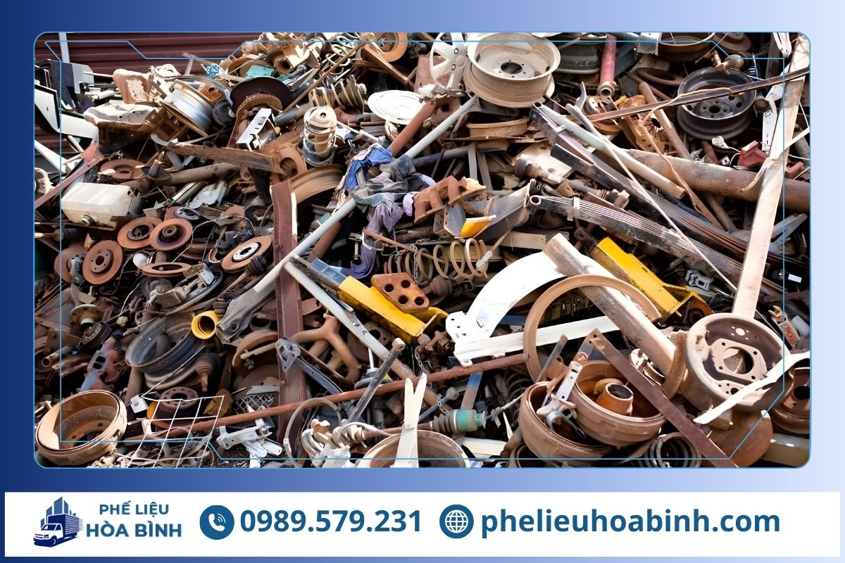 Phế Liệu Hòa Bình - đơn vị chuyên thu mua phế liệu Tân Thạnh giá cao, uy tín