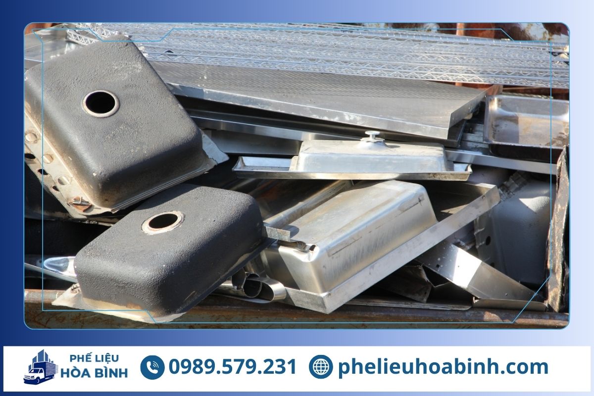 Phế Liệu Hoà Bình nhận thu mua tất cả chủng loại phế liệu tại Vĩnh Hưng, bất kể số lượng