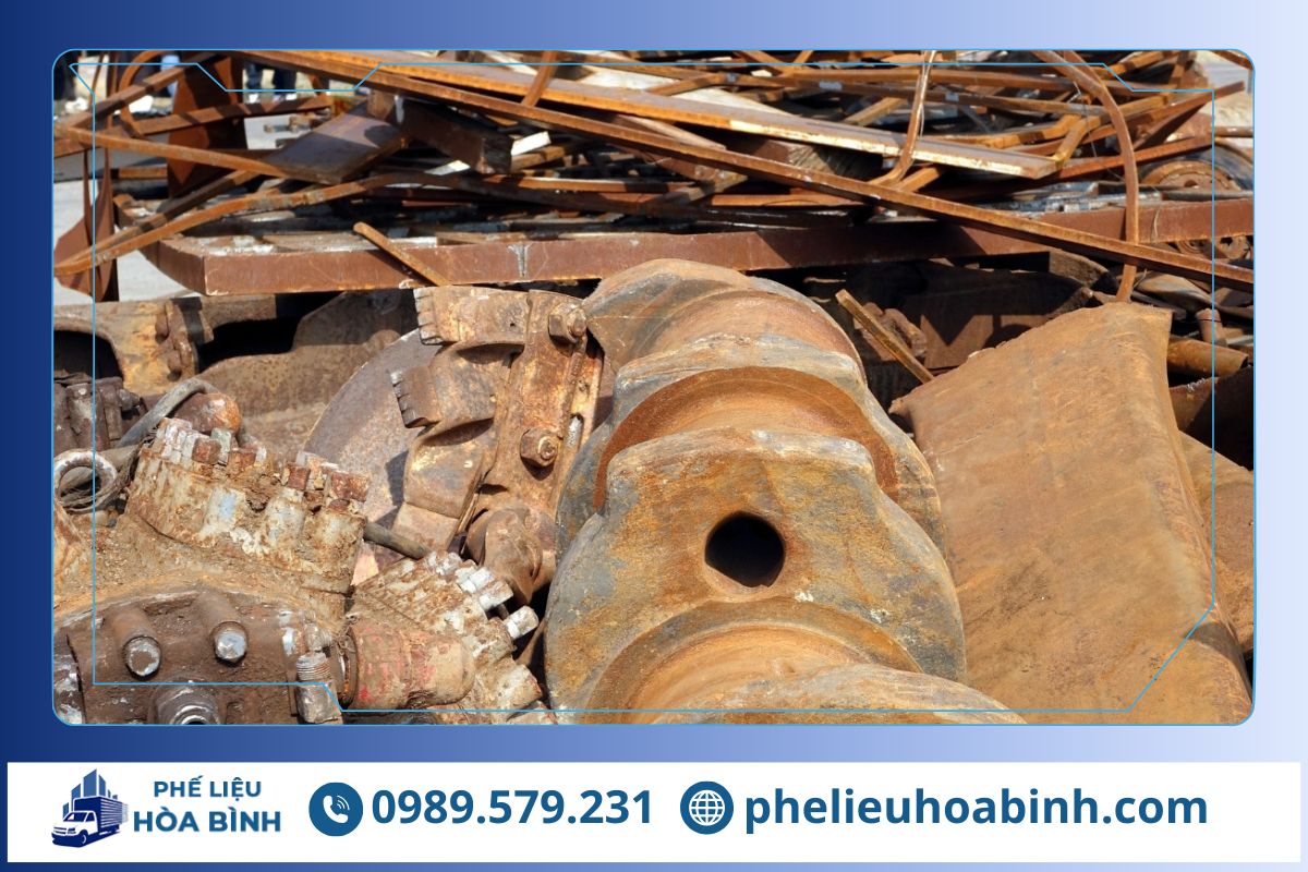 Phế Liệu Hòa Bình - đơn vị thu mua phế liệu KCN Giang Điền giá cao, uy tín