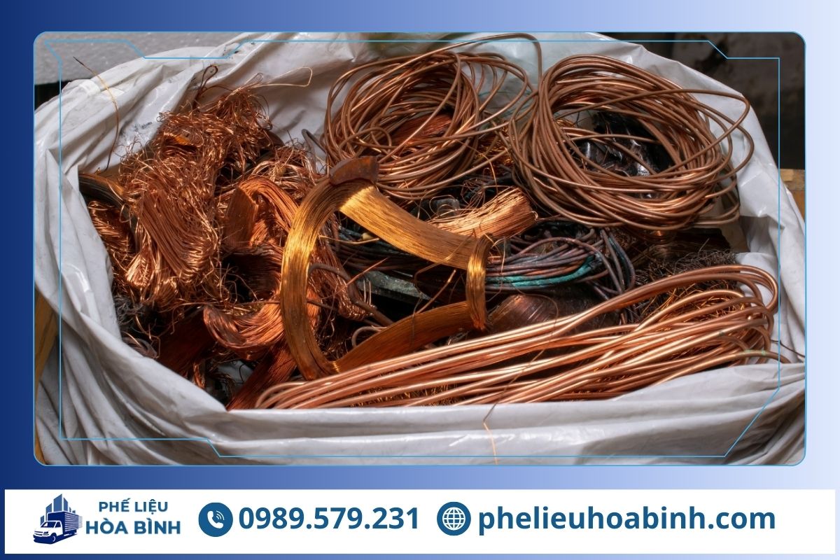 Phế Liệu Hòa Bình - đơn vị chuyên thu mua phế liệu Gia Lai giá cao, uy tín