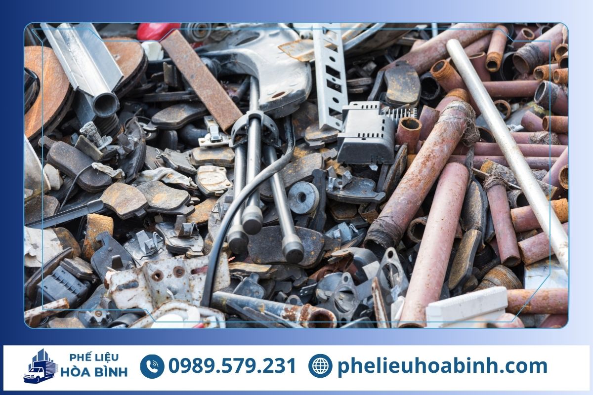 Phế Liệu Hòa Bình chuyên thu mua phế liệu Hà Tĩnh giá cao, uy tín
