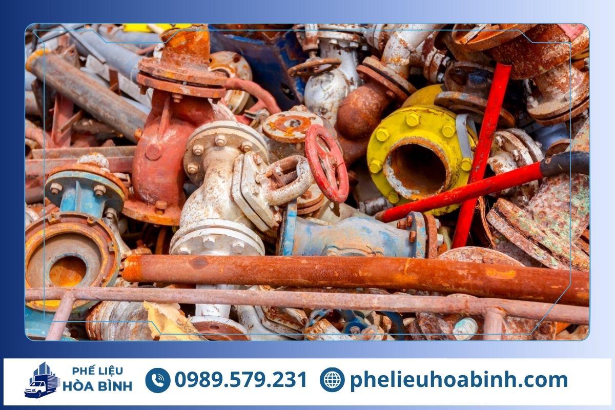 Phế Liệu Hoà Bình thu mua tất cả các loại phế liệu KCN Bình Minh