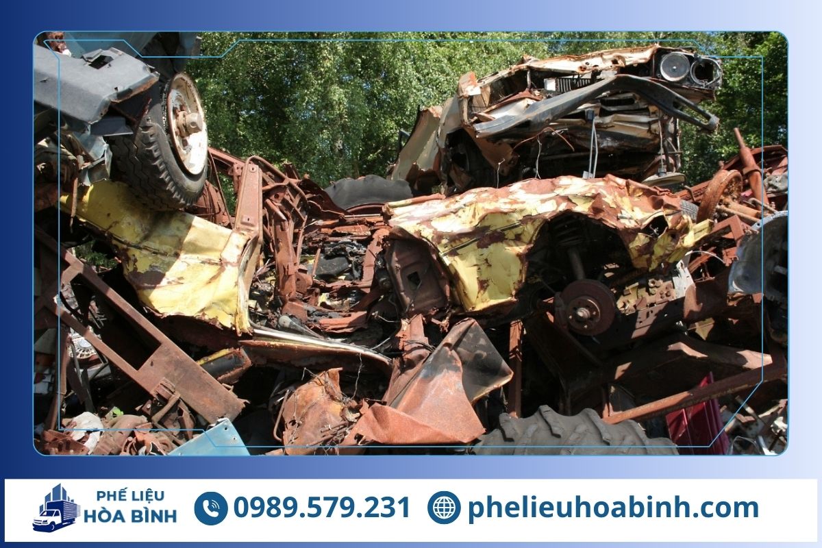 Phế Liệu Hòa Bình - đơn vị chuyên thu mua phế liệu KCN Phước Đông
