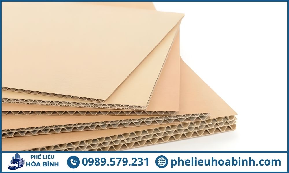 Giá giấy carton còn phụ thuộc vào loại giấy, giấy dày và cứng thì giá sẽ cao