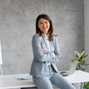 Chị Linh - Hộ kinh doanh vật liệu xây dựng, Long An