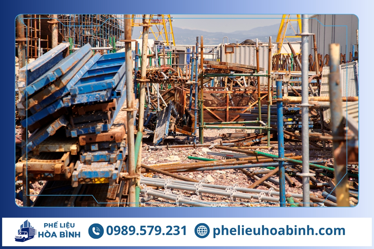 Phế Liệu Hòa Bình - Đơn vị thu mua phế liệu công trình uy tín, chuyên nghiệp